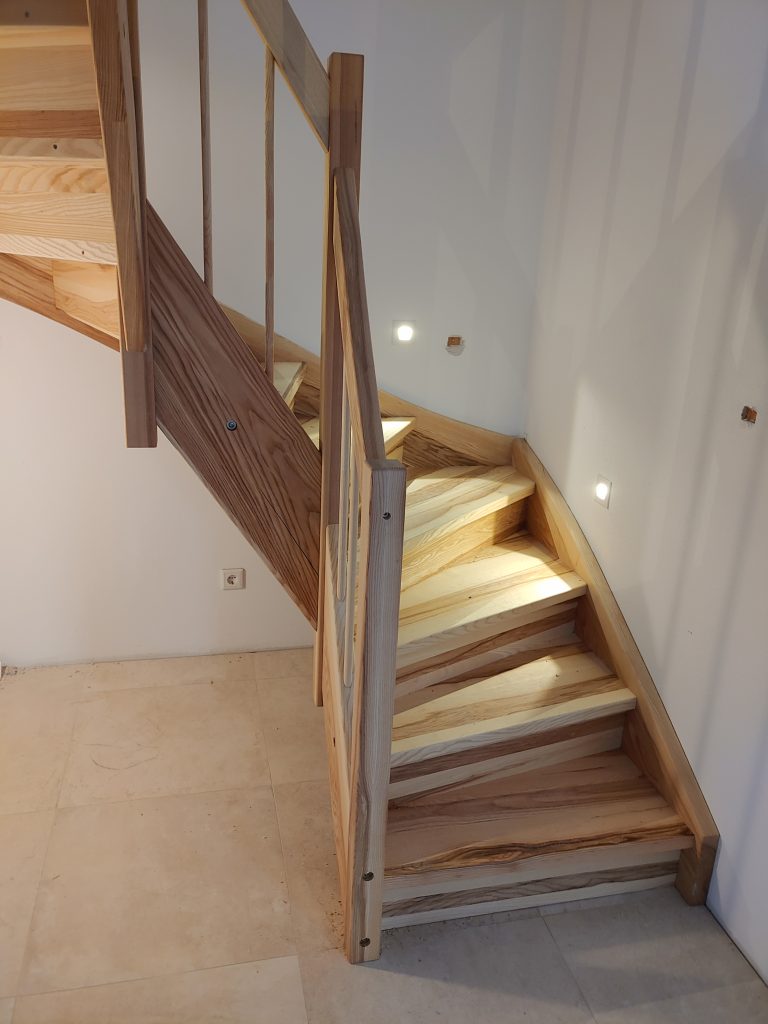 Eingestemmte Treppe in Kernesche